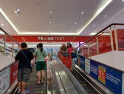 Sambut 17 Agustus, Beli Kebutuhan di Transmart Besok Diskon 50% + 20%