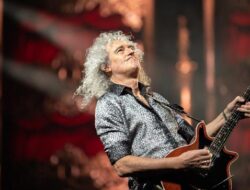 Brian May Sempat Alami Stroke Ringan di Tangan Kiri