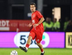 Thom Haye Sudah Main Bagus, Almere City Tetap Kalah di Liga Belanda