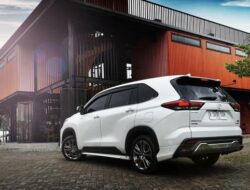 10 Mobil Terlaris November 2024 Dipimpin Kijang Innova, BYD M6 Out