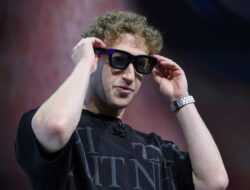 Mark Zuckerberg Ungkap Alasan Meta PHK 3.600 Karyawan