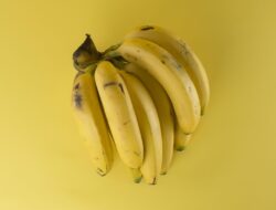 Apa yang Terjadi pada Tubuh Jika Makan Pisang Setiap Hari?
