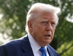 Trump Blak-blakan Negosiasi Ukraina-Rusia Buntu jika Tak Bertemu Putin