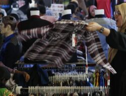BPS Ungkap Alasan Belanja Lebaran Gagal Angkat Ekonomi Kuartal I 2025