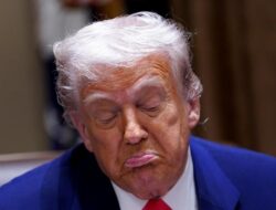 Trump Ngebet Bikin iPhone Sendiri, Ternyata Amerika Tak Mampu