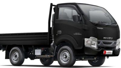 Enggak Putih Doang, Pikap Isuzu Traga Kini Ada Pilihan Warna Hitam