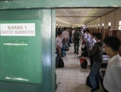 273 Siswa Jabar Dipulangkan Usai 18 Hari Program Barak Militer
