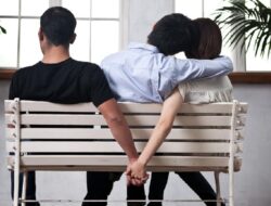 Daftar Profesi yang Paling Rentan Selingkuh, Polisi dan Sales Juaranya