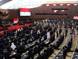 Heboh Tunjangan Naik, Berapa Gaji Anggota DPR Negara Tetangga RI?