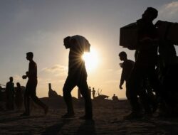 Hamas Sebut Siap Berunding untuk Akhiri Perang Usai Gaza Dapat Bantuan