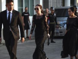 Madam Pang Kirim Utusan ke Vietnam Buntut Insiden Pasang Bendera China