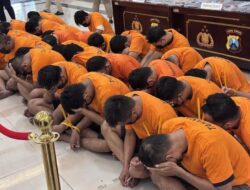 Detik-Detik Pesta Seks Gay ‘Siwalan Party’ Digerebek Polisi