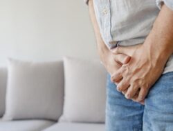 10 Penyebab Bintik-bintik Merah pada Penis, Apa Saja?