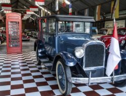 Ratusan Mobil Antik Tersimpan Apik di Museum Kebon Vintage Car