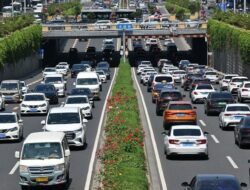 China Izinkan Mobil Otonom Level 3 Dikendarai di Jalan Umum