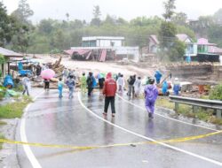 Evakuasi Korban Banjir Longsor Bener Meriah Aceh Terancam Terhenti