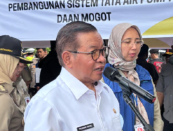 Tak Boleh Ada Lagi Pasang Atribut Partai di Flyover Jakarta