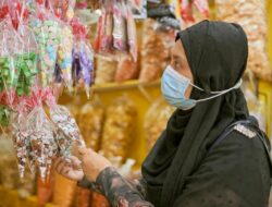 Menjamur Jajanan Murah di Warung-warung, Aman Nggak Sih?