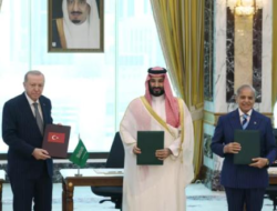 BREAKING NEWS: Saudi, Turki, dan Pakistan Teken Pakta Pertahanan Bersama
