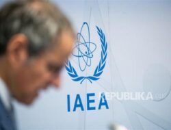 Sekelompok Anggota Parlemen Iran Desak Teheran Keluar dari Perjanjian Non-Proliferasi Nuklir