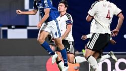 Manchester United Dibantai Como 4-1